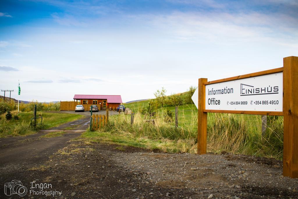 Einishus Cottages Лейґар Екстер'єр фото