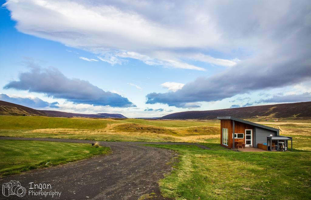 Einishus Cottages Лейґар Номер фото
